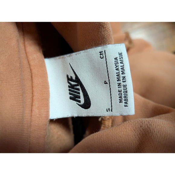 Nike Sportswear Essential Hoodie Peach Orange Embroidered Swoosh Womens Small - Picture 9 of 9